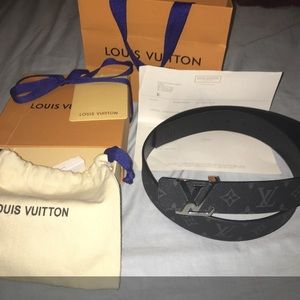 Black monogram Louis Vuitton belt